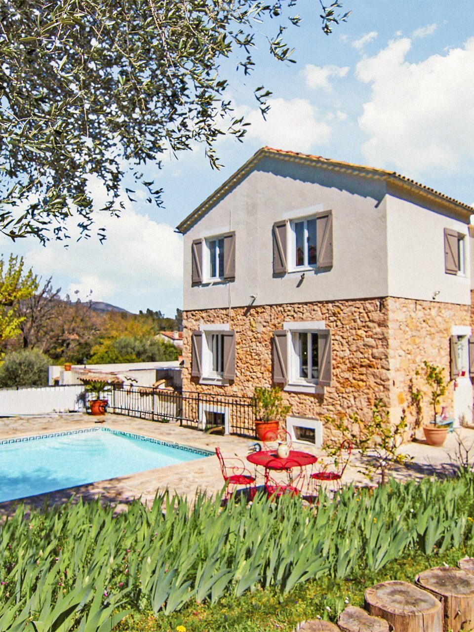 Pool & Garden