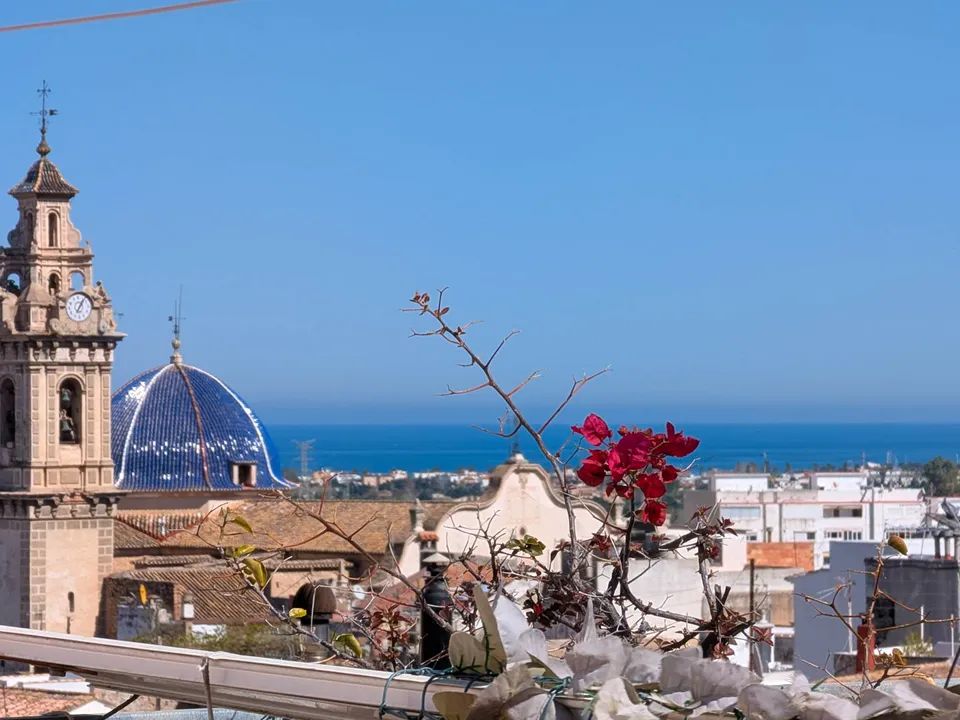 Mediterranean Retreat in the Old Town