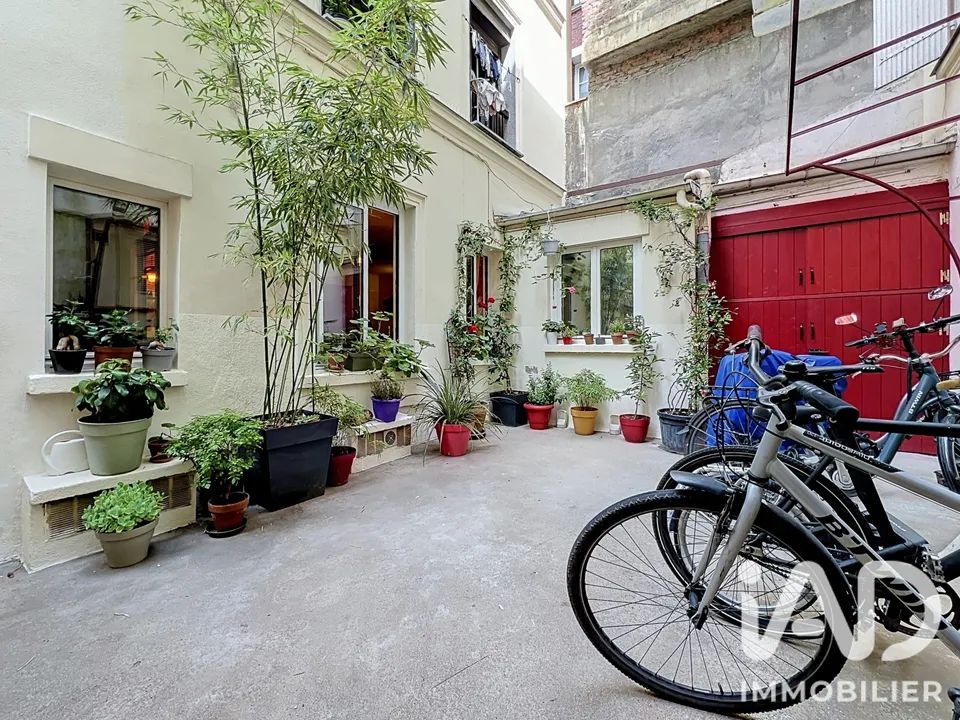 Compact City Apartment with Bonus Space